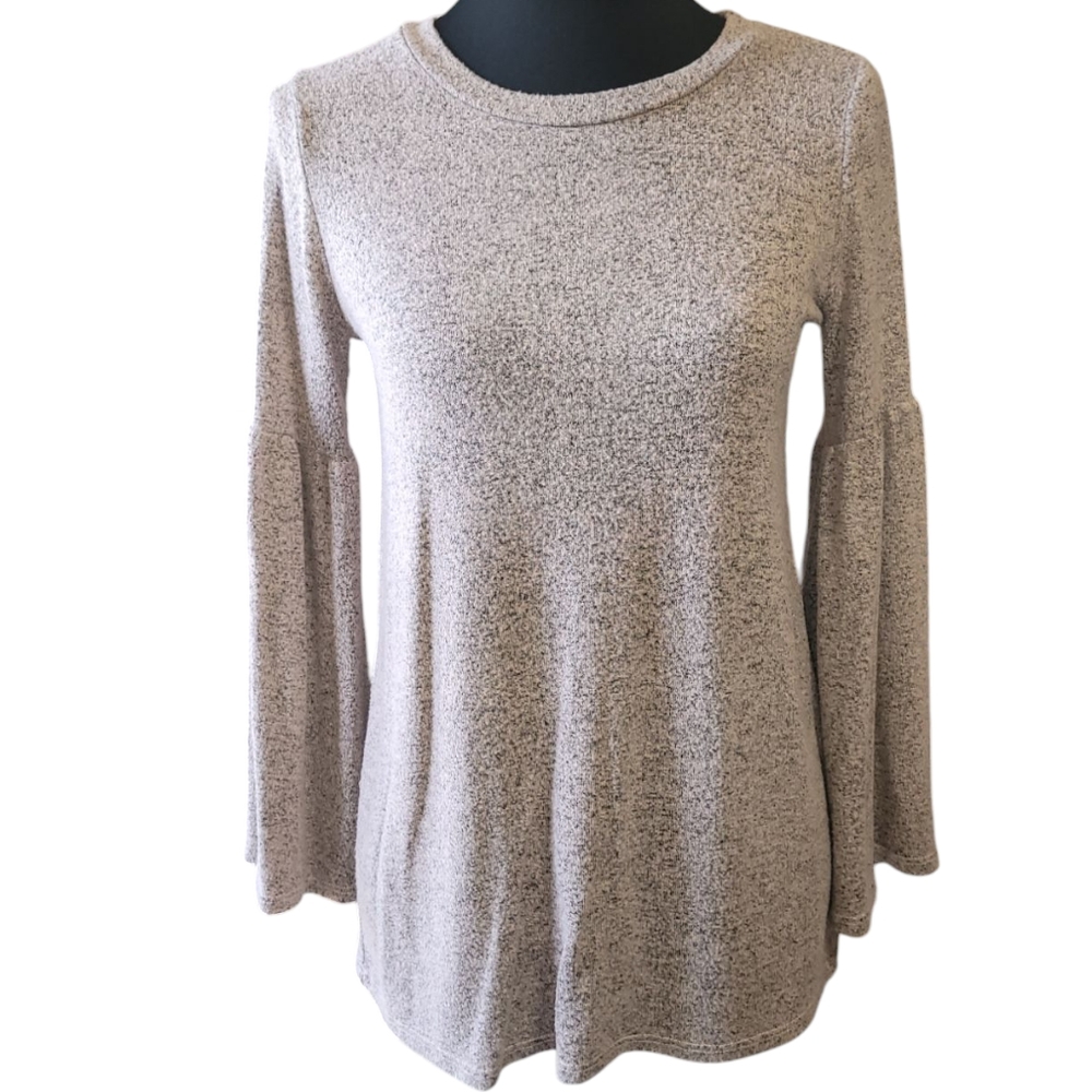 ing pink with black speckled bell sleeve blouse Size S